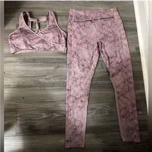 Gymshark purple outfit M - great condition